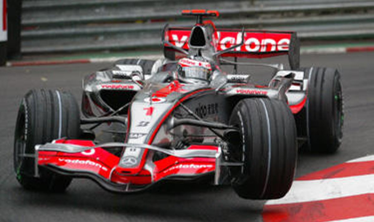 Fernando Alonso ("McLaren")