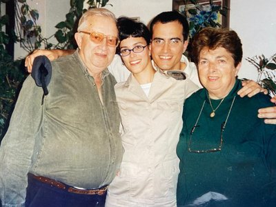 M.Deičas su žmona ir anūkais
