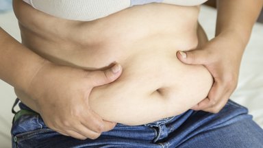 5 nesudėtingi patarimai, kaip ištirpinti riebalus nuo pilvo
