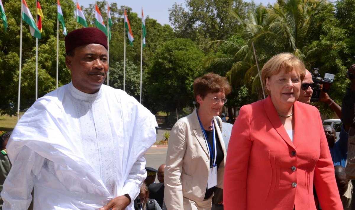 Angela Merkel ir Nigerijos prezidentas Mahamadou Issoufou 