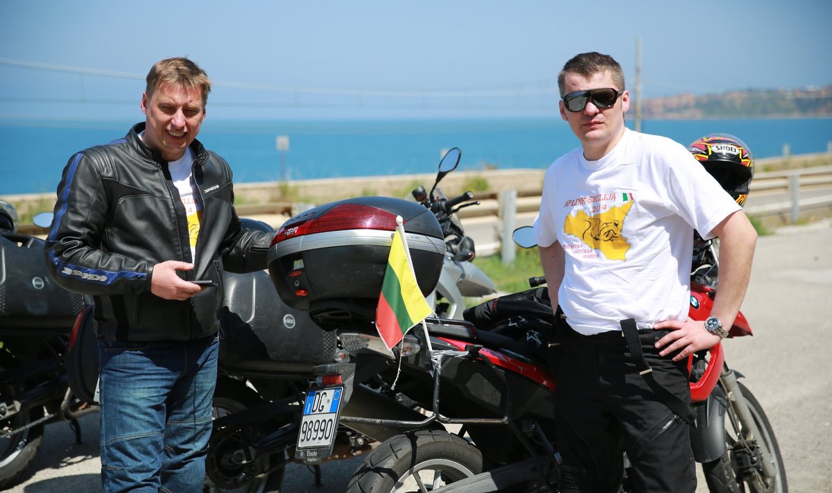 Lietuvių kelionė aplink Siciliją motociklais