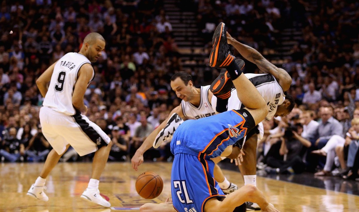 "Spurs" ir "Thunder" krepšininkų mūšis