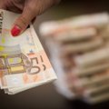Kovą darbdaviai pažėrė įspūdingų atlyginimų: penkios įmonės viršijo 20 tūkst. eurų