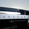 „Jaguar Land Rover“ platformų gamybai naudos aliuminį