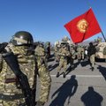 Kirgizijos ir Tadžikistano pasienyje po kruvinų susirėmimų susitarta dėl paliaubų
