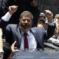 Egipto prezidentas neatšaukė „diktatoriško“ dekreto