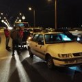 Kaune jaunuoliai sugavo šaligatviais be šviesų važinėjusį, įtariama, girtą vairuotoją