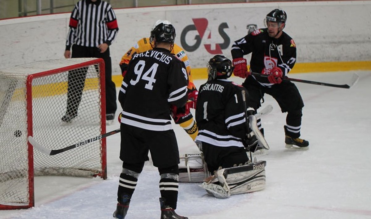 „Hockey Punks“ ledo ritulininkai