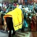 Per induistų ceremoniją dramblys sužeidė 6 žmones