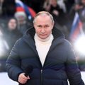 Didžioji Britanija sako įšaldžiusi 350 milijardų dolerių „iš Putino karo skrynios“