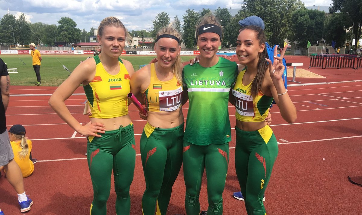 Moterų 4x400 m komanda (R. Trakio nuotr.)
