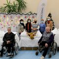 Dvidešimt Lietuvos Rotary ir Rotaract klubų susivienijo dalindami šilumą seneliams ir vaikams