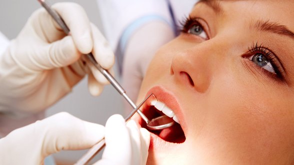 Ar yra kokių nors alternatyvų danties gręžimui ir plombavimui?