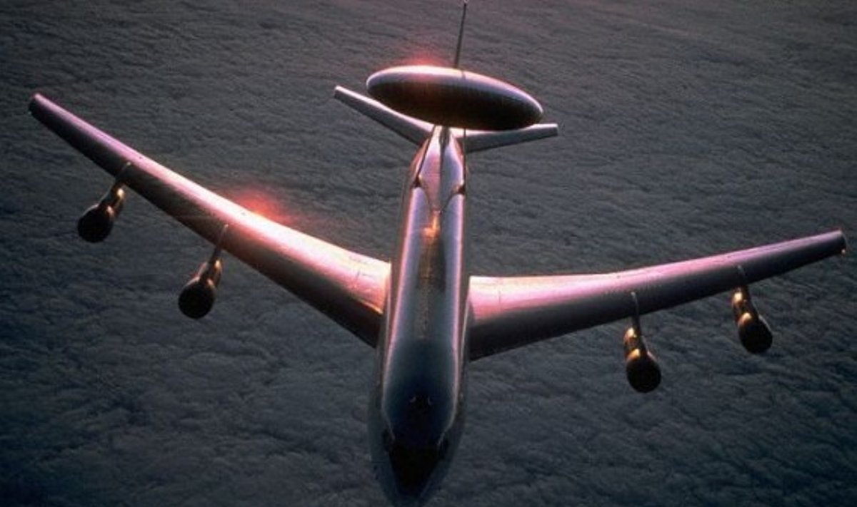 NATO išankstinio įspėjimo lėktuvas AWACS