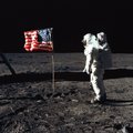 Правда ли, что оставленные американскими астронавтами на Луне следы не совпадают с протекторами на подошвах ботинок от их скафандров?