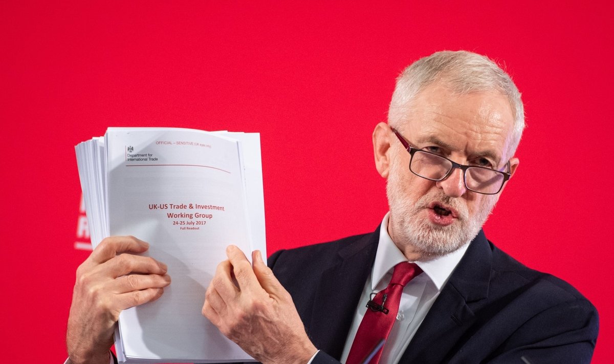 Jeremy Corbynas laiko nutekintus slaptus valstybės dokumentus