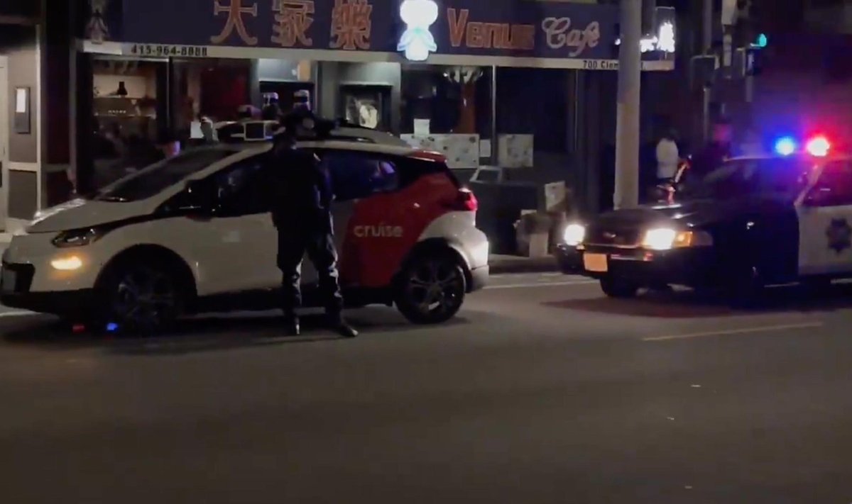 San Francisko policija sustabdė autonominį automobilį