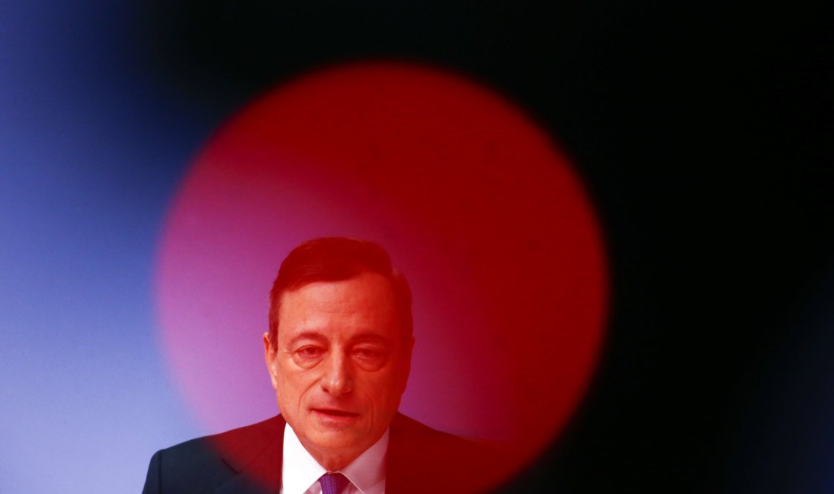 ECB vadovas Mario Draghi praneša apie naują euro zonos ekonomikos skatinimo programą