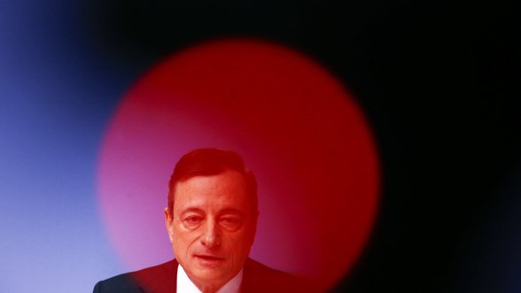Naujausias ECB sprendimas svarbus turintiems paskolų ir taupantiems