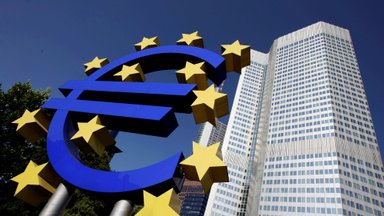 Европейский центральный банк пока не меняет процентные ставки