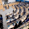 Metus Seimo užtemptas sprendimas vėl atidėtas: Žemaitaitis kelia klausimą, kodėl valdantiesiems būtinas Žalimas