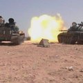 Nuversto Libijos lyderio gimtasis miestas Sirtas apsuptas ir bombarduojamas