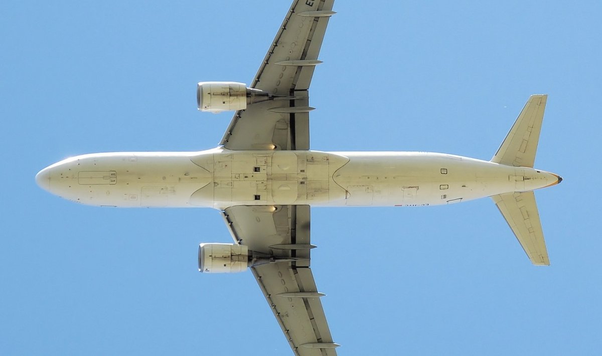 Airbus A320 įmontuoti triušmą slopinantys gumbeliai. Shutterstock/Lufthansa nuotr.
