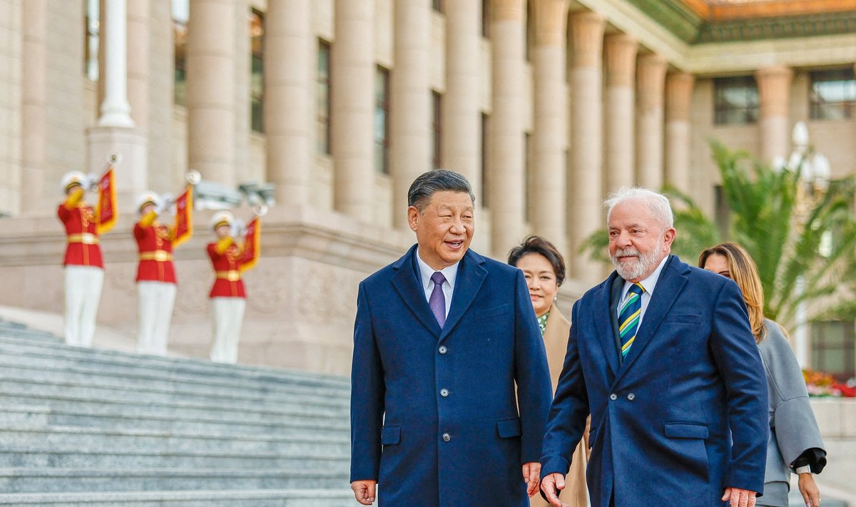 Luizas Inácio Lula da Silva su Xi Jinpingu
