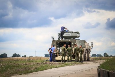 Lietuvai skirtos pėstininkų kovos mašinos "Boxer" prototipas su bokšteliu Samson Mk. II