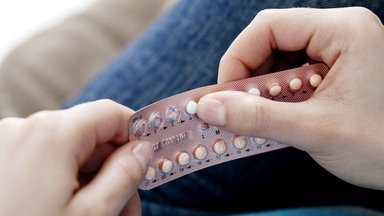 Gydytojai aptarė kontraceptinių priemonių veiksmingumą ir šalutinius reiškinius: išskyrė ypač svarbų rizikos veiksnį
