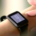 Išmanieji laikrodžiai už mažą kainą: nuo tokio, su kuriuo drąsiai šoktumėte į eketę, iki panašaus į „Apple watch"