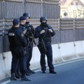 Vengrijoje tęsiantis protestams policija reikalauja apmokėti viršvalandžius