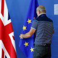 Beveik 400 tūkst. britų jau pasirašė reikalavimą surengti referendumą dėl „Brexit“ sąlygų