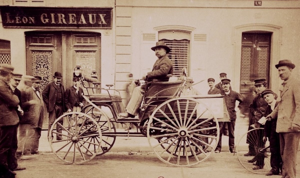 Panašus automobilis 1896 metais partrenkė Bridget Driscoll