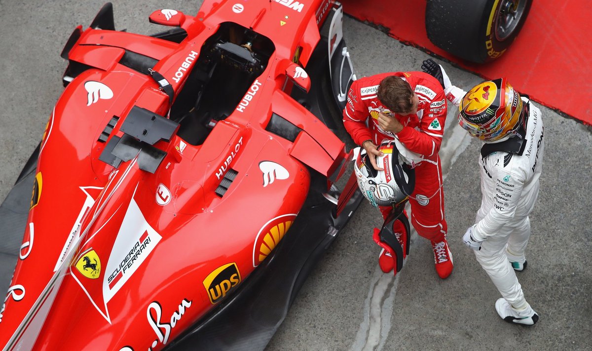 Lewisas Hamiltonas ir "Ferrari"