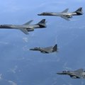 Sąjungininkai demonstruoja karinę galią: virš Korėjos pusiasalio – JAV bombonešiai