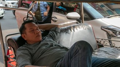 Tailande lietuvę pribloškė neįtikėtinos baudos: valgyti autobuse – didesnis blogis, nei vairuoti išgėrus