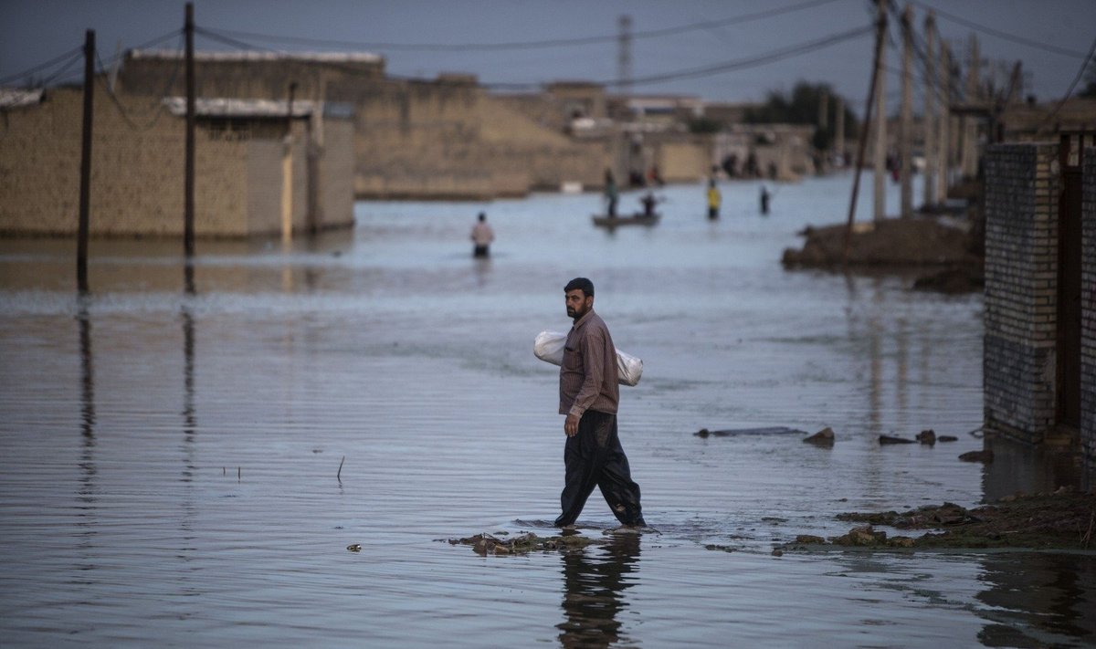 Irane per potvynius žuvusių žmonių skaičius išaugo iki 76