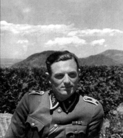 Rochusas Mischas Berghofo terasoje. 1941 m. vasara. Iš R. Mischo asmeninio archyvo.
