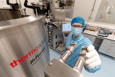 „Thermo Fisher Scientific“ atidarė naują gamybos pastatą Lietuvoje
