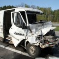 Greitkelyje Kauno r. žuvo į vilkiką įsirėžusio „Mercedes Sprinter“ vairuotojas