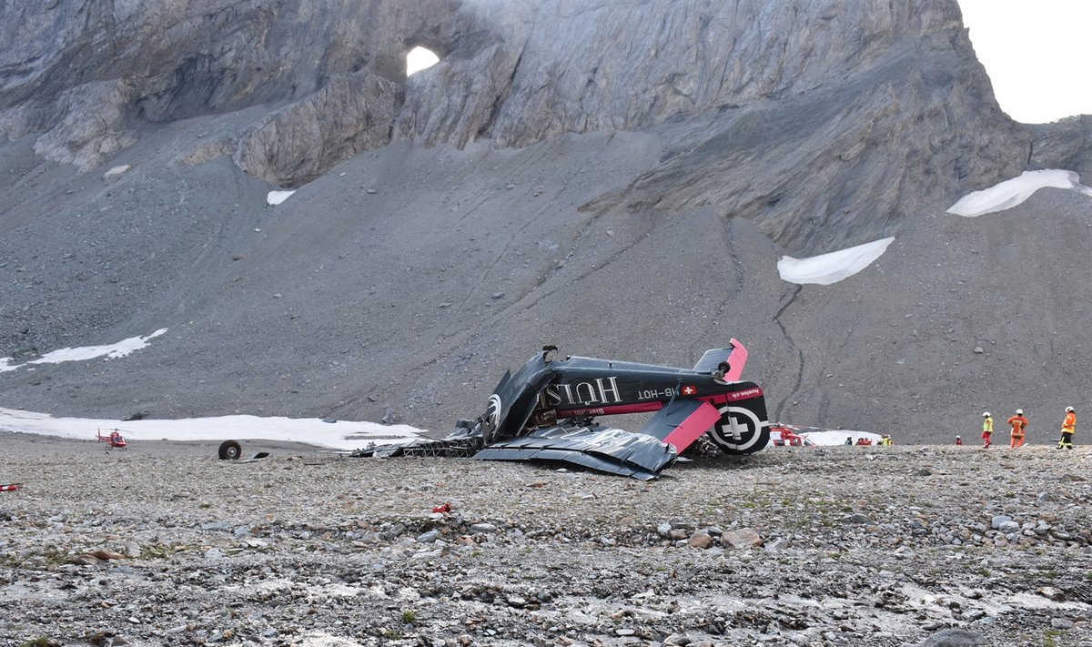 В Швейцарии разбился самолет-олдтаймер 