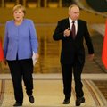 „Bloomberg“ apie Merkel susitikimą su Putinu: šilti santykiai staiga atvėso