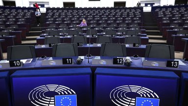 Pergalę EP rinkimuose prognozuoja konservatoriams ir socialdemokratams
