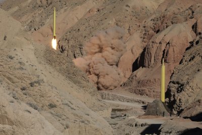Iranas paleido dar dvi balistines raketas