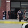 JAV sukrėtė šaudynės: ginkluotas užpuolikas siautėjo kino teatre