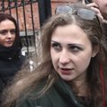 Участница Pussy Riot Алехина покинула Россию и добралась до Литвы