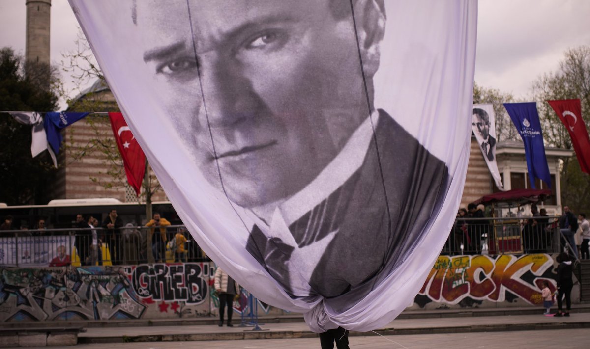 Mustafa Kemalis Ataturkas yra ryškiausia Turkijos respublikos istorinė figūra