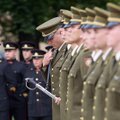 Karo akademijos laureatams suteiktas karininko laipsnis