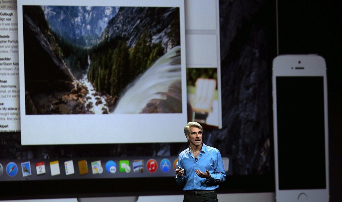 "Apple" viceprezidentas programinei įrangai Craigas Federighi pristato įmonės naujoves